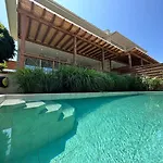 וילה Luxury Pool By Lozenetsvillas