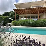 Luxury Pool By Lozenetsvillas * לוזנטס