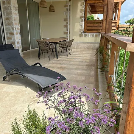 Vila Luxury Pool By Lozenetsvillas Lozenec