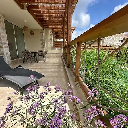Luxury Pool By Lozenetsvillas Lozenec